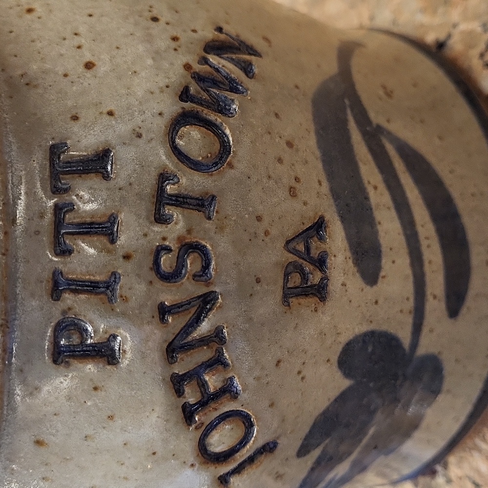 Handcrafted Pottery Utensil Holder - Pitt, Johnstown, PA - Picture 3 of 6